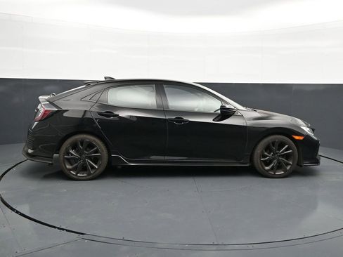 Used 2019 Honda Civic Sport image 8