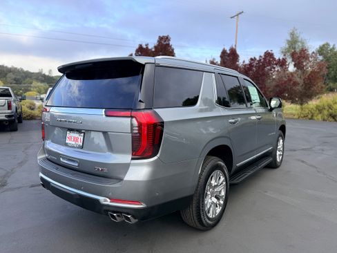 New 2026 GMC Yukon Denali image 4