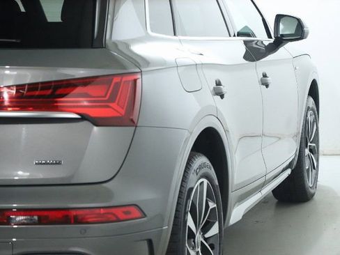 Used 2023 Audi Q5 2.0T Premium AWD/4WD image 45