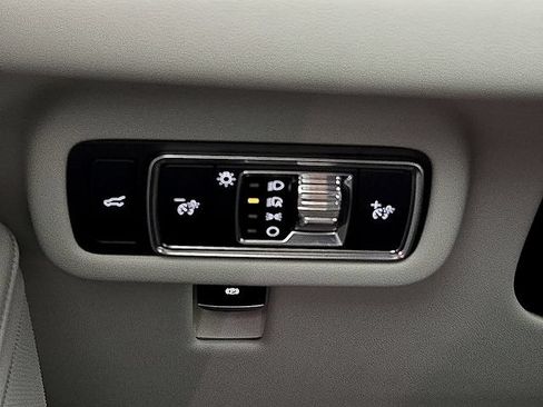 Used 2026 Lincoln Nautilus Premier w/ Equipment Group 102A AWD/4WD image 20