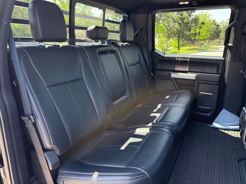 Used 2022 Ford F350 Lariat w/ Black Appearance Package AWD/4WD image 42