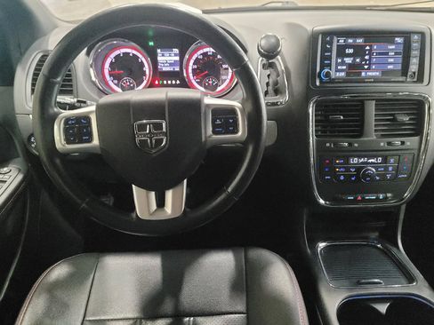 Used 2019 Dodge Grand Caravan GT FWD image 22