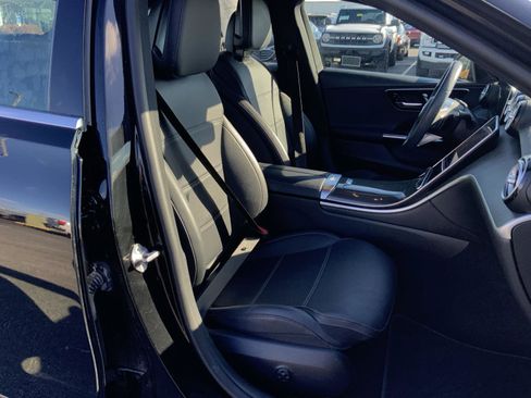 Used 2022 Mercedes-Benz C 300 4MATIC Sedan image 60