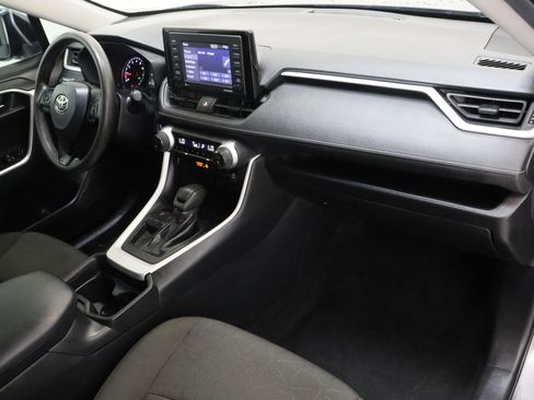 Used 2021 Toyota RAV4 XLE FWD image 35