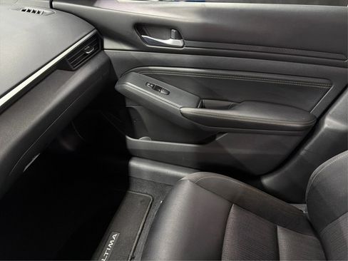 Used 2020 Nissan Altima 2.5 S FWD image 33