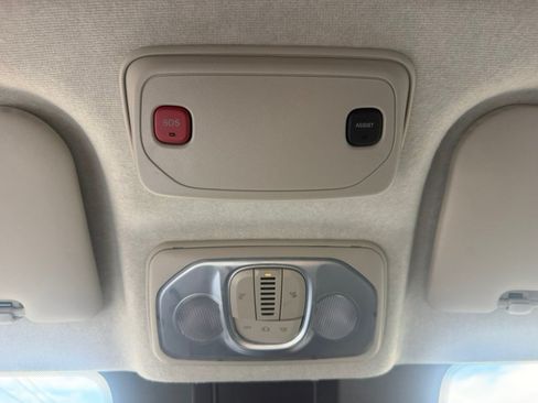 Used 2025 RAM ProMaster 2500 w/ U-Haul Equipment Group FWD image 47