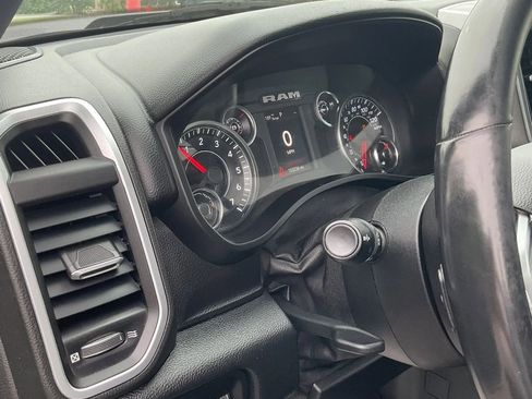 Used 2019 RAM 1500 Big Horn AWD/4WD image 30