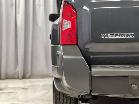 Used 2013 Nissan Xterra S RWD image 13