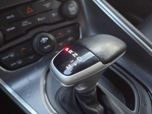 Used 2018 Dodge Challenger GT w/ Driver Convenience Group image 22