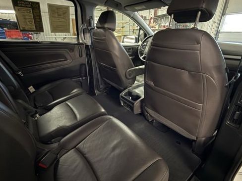 Used 2018 Honda Odyssey EX-L image 19