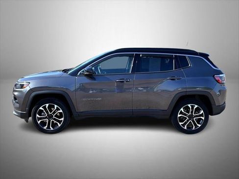 Certified 2022 Jeep Compass Limited AWD/4WD image 8