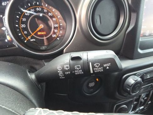 Used 2020 Jeep Wrangler Unlimited Sport image 16