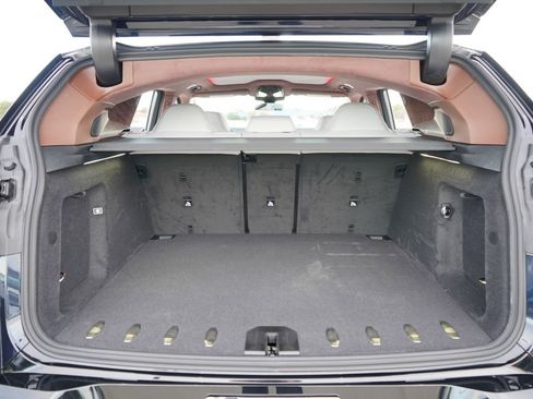 New 2026 BMW XM Label Red image 26