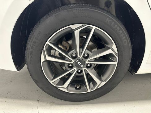 Used 2024 Kia Forte LXS image 56