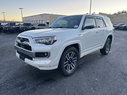 Used 2023 Toyota 4Runner Limited image 3