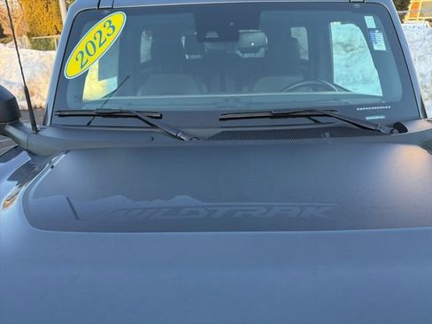 Used 2023 Ford Bronco Wildtrak image 28