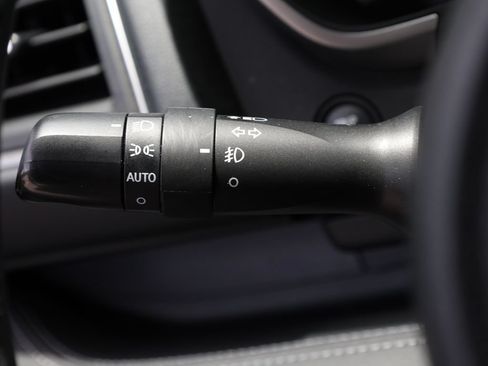 Used 2023 Subaru Ascent Touring AWD/4WD image 41