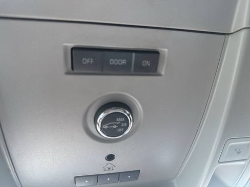 Used 2016 GMC Yukon SLT AWD/4WD image 63
