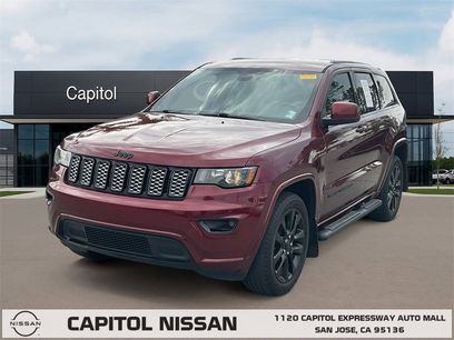 Used 2017 Jeep Grand Cherokee Altitude