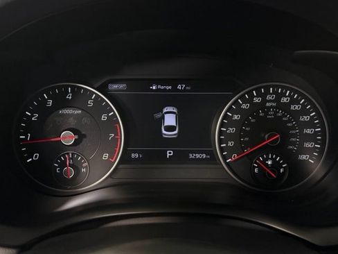 Used 2018 Kia Stinger GT2 AWD/4WD image 21
