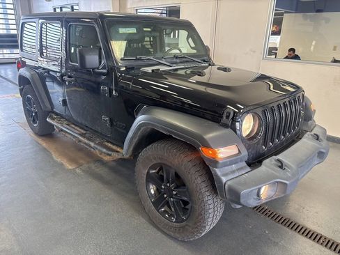 Used 2020 Jeep Wrangler Unlimited Sport image 1