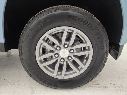 New 2025 Chevrolet Colorado LT w/ LT Convenience Package image 37