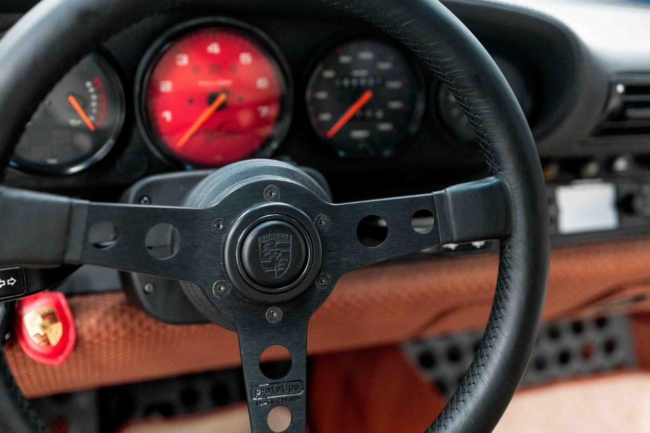 Used 1991 Porsche 911 Carrera image 57
