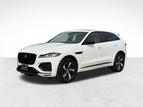 Used 2024 Jaguar F-PACE R-Dynamic S image 1