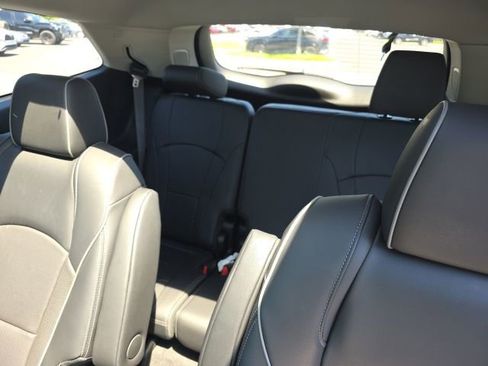 Used 2019 Buick Enclave Avenir w/ Avenir Technology Package AWD/4WD image 10