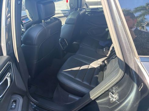Used 2017 Porsche Macan GTS image 10