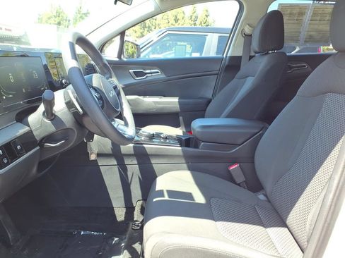 Certified 2023 Kia Sportage LX AWD/4WD image 6