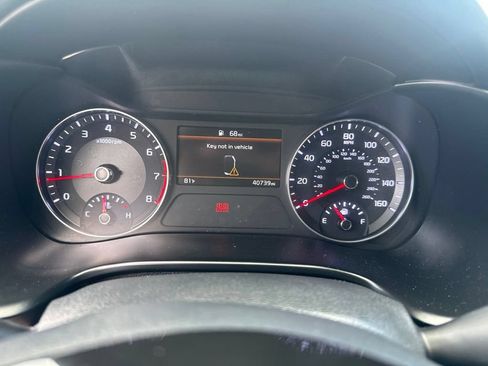 Used 2023 Kia Forte GT FWD image 19
