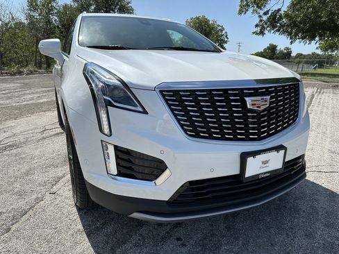New 2025 Cadillac XT5 Premium Luxury w/ Technology Package image 8