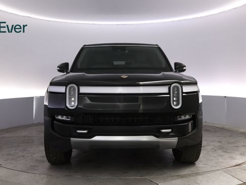 Used 2024 Rivian R1S Adventure AWD/4WD image 12