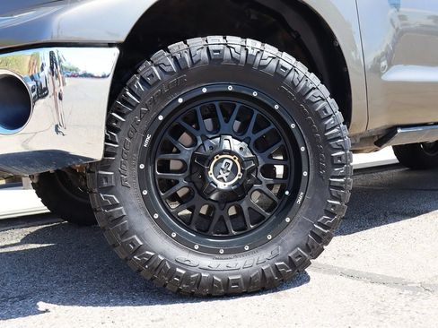Used 2011 Toyota Tundra 2WD Double Cab w/ Tow Pkg image 5