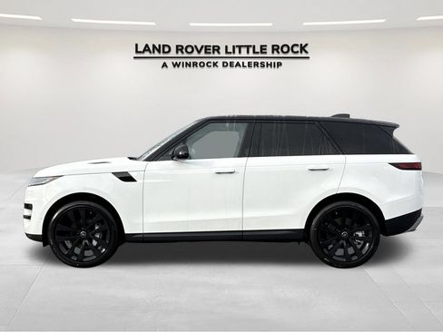 Used 2025 Land Rover Range Rover Sport SE AWD/4WD image 6