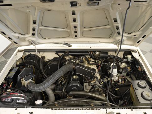 Used 1990 Ford Ranger 2WD Regular Cab image 39