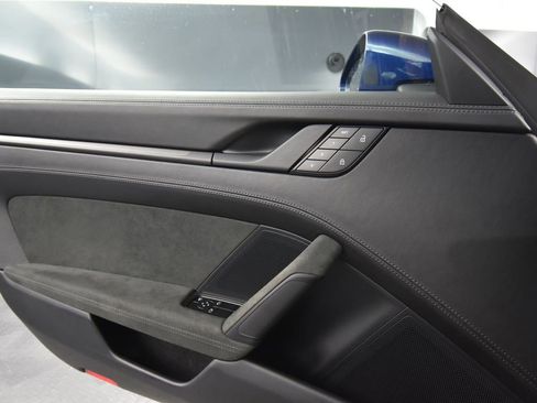 Certified 2024 Porsche 911 Carrera GTS image 25