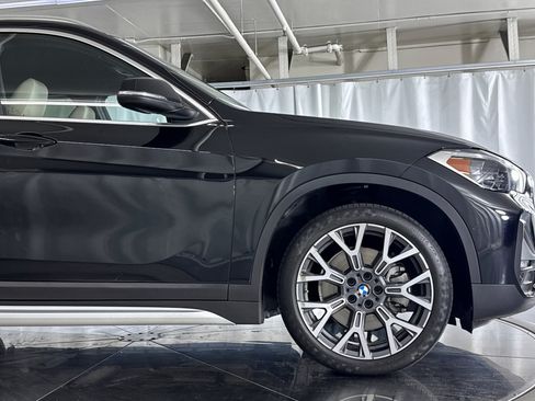Used 2020 BMW X1 xDrive28i w/ Premium Package AWD/4WD image 35