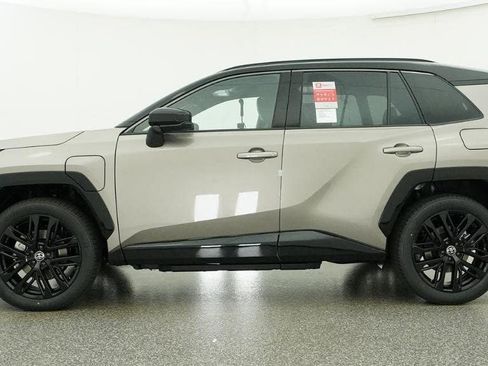 New 2026 Toyota RAV4 XSE AWD/4WD image 18