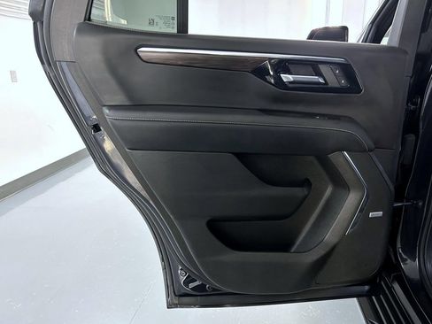 Certified 2025 Chevrolet Tahoe Premier AWD/4WD image 22