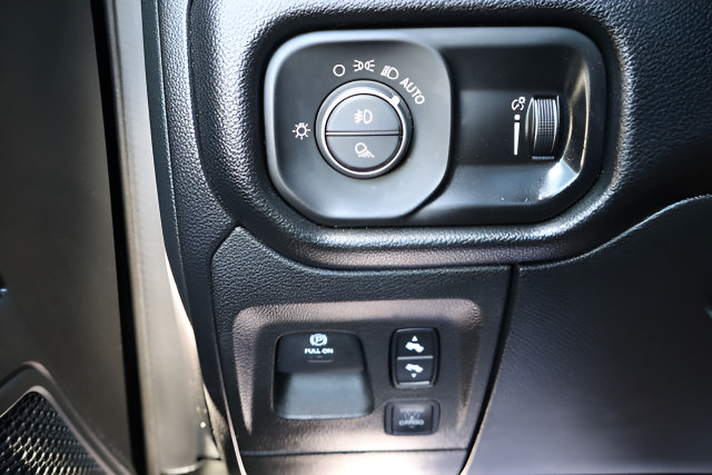 Used 2020 RAM 1500 Rebel w/ Rebel Level 1 Equipment Group AWD/4WD image 28
