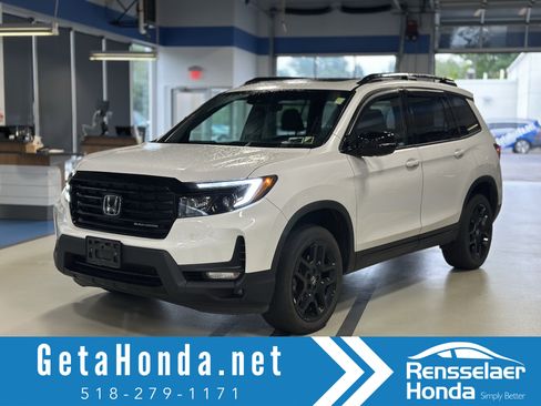 Used 2024 Honda Passport Black Edition image 1