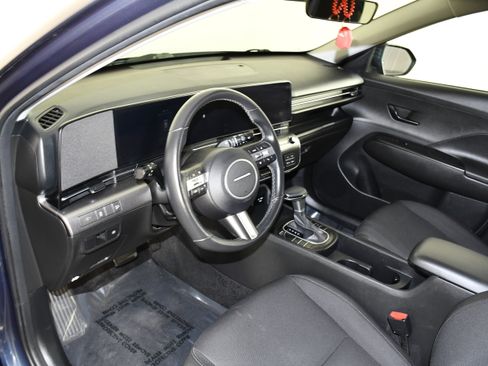 Used 2025 Hyundai Kona SEL image 36