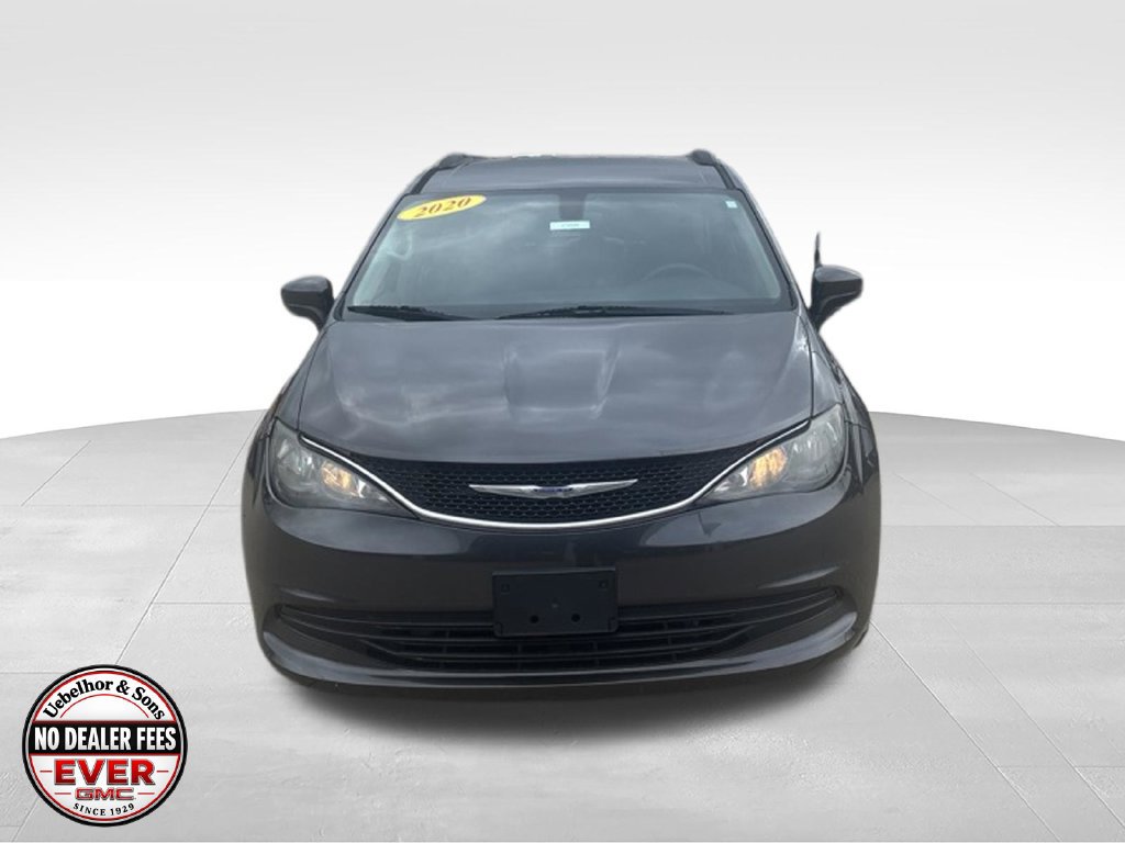 Used 2020 Chrysler Voyager Lxi FWD image 2