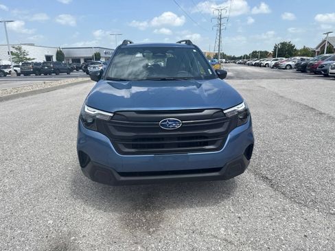 Certified 2025 Subaru Forester AWD/4WD image 7