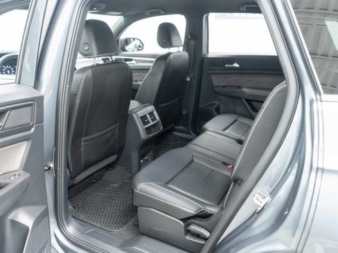 Used 2023 Volkswagen Atlas Cross Sport SE w/ Black Wheel Package AWD/4WD image 27