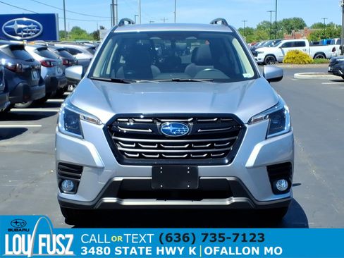 Used 2022 Subaru Forester Premium AWD/4WD image 34