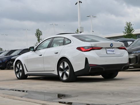 Certified 2023 BMW i4 eDrive35 RWD image 7