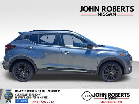 Used 2023 Nissan Kicks SR FWD image 26